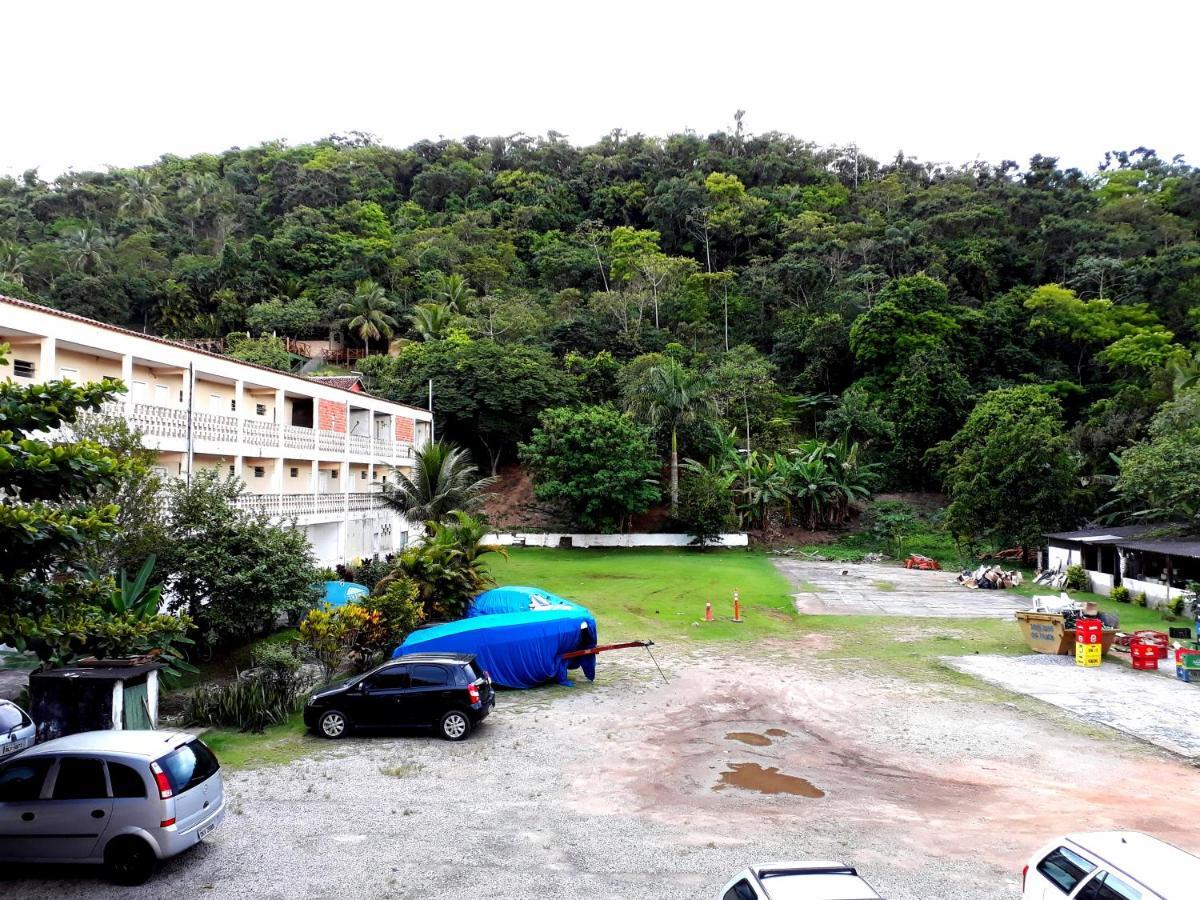 Hotel Pelicano Ilhabela Rum bild